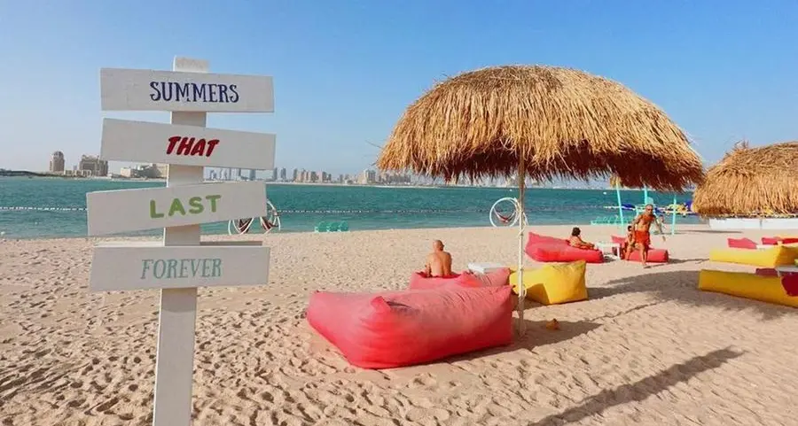 قطر للسياحة تضمن استمرار عمل شواطئ الخليج الغربي