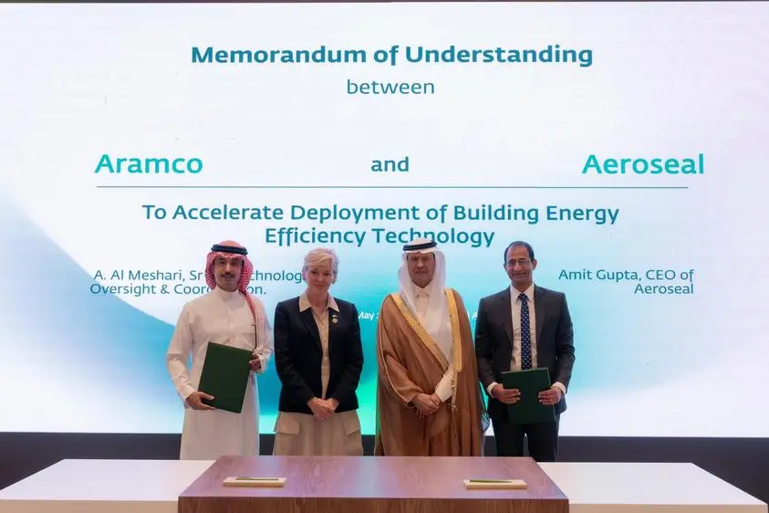 <p>Aramco signs three MoUs during visit of&nbsp;US Secretary of Energy</p>\\n