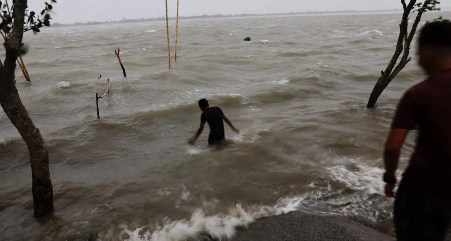 India and Bangladesh brace for year's first cyclone