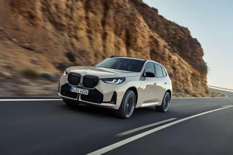 <p>The new BMW X3</p>\\n