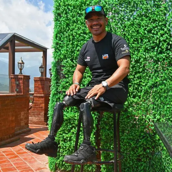 'No legs, no limits': Gurkha amputee scales Everest