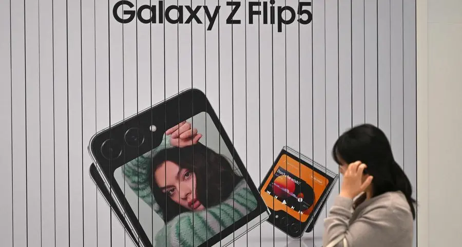 Samsung to add real-time translation to smartphone model