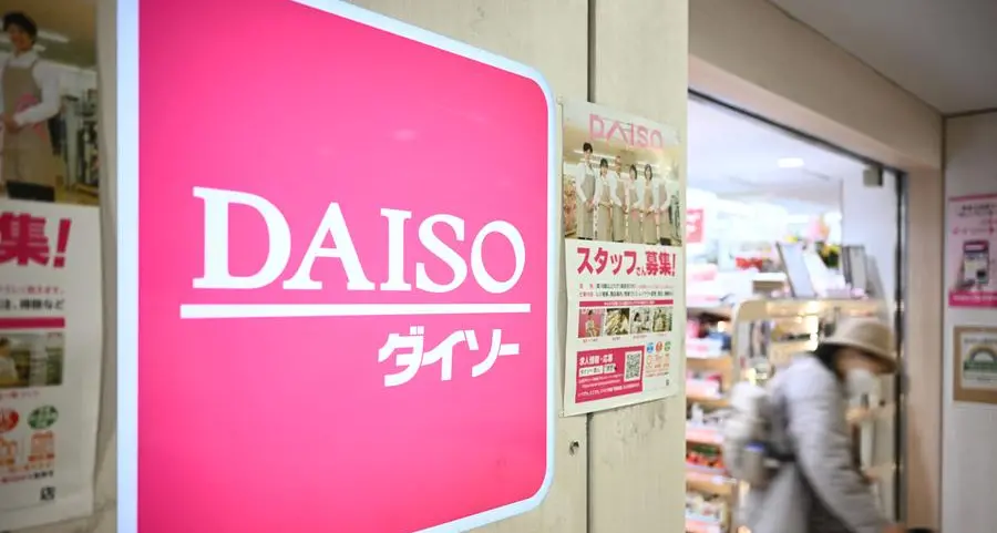 Japanese founder of 100-yen store chain Daiso dies