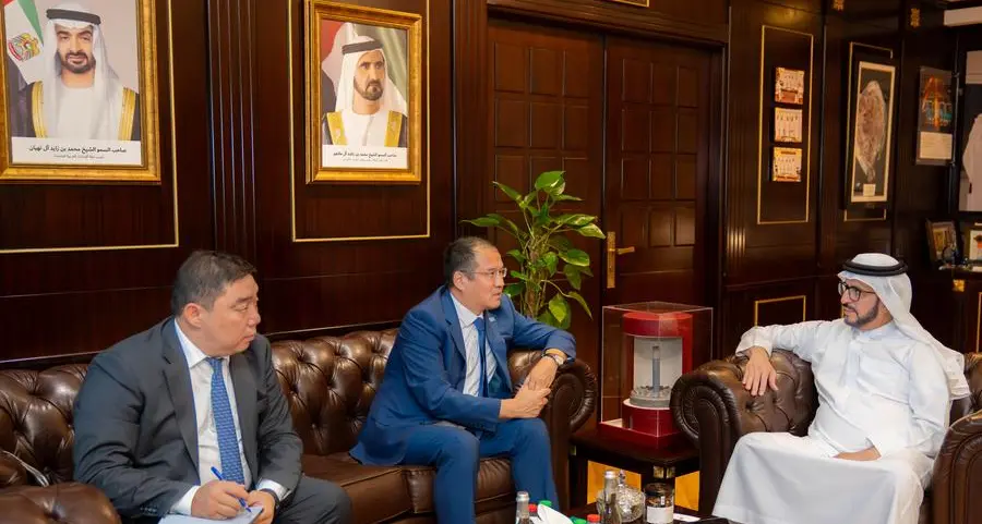 هيئة كهرباء ومياه دبي والقنصلية العامة لجمهورية كازاخستان تبحثان التعاون في مجالات الطاقة والاستدامة