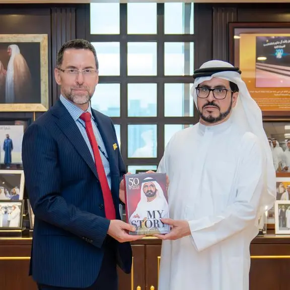 هيئة كهرباء ومياه دبي والقنصلية الكندية تبحثان التعاون في مجال الطاقة النظيفة والابتكار الرقمي