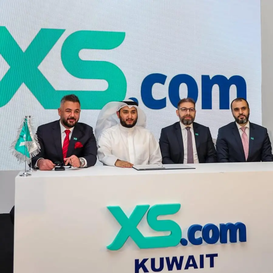 XS.com celebrates official launch of its new office in Kuwait