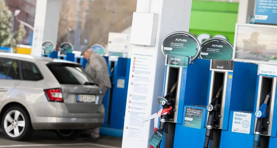 Germany sees slow economic recovery as energy prices weigh