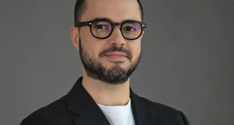 وكيل الذكاء الاصطناعي من \"زيست إيكويتي\" يتيح الآن أتمتة الامتثال، مما يخفض وقت معالجة الحالات بنسبة 95% تقريباً