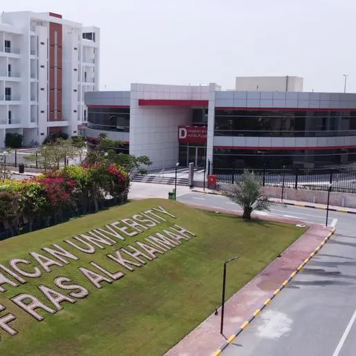 الجامعة الأمريكية في رأس الخيمة: نقص الكفاءات في القطاع المالي يعتبر أمرًا بالغ الخطورة ويشدد على أهمية وجود برامج أكثر تركيزًا