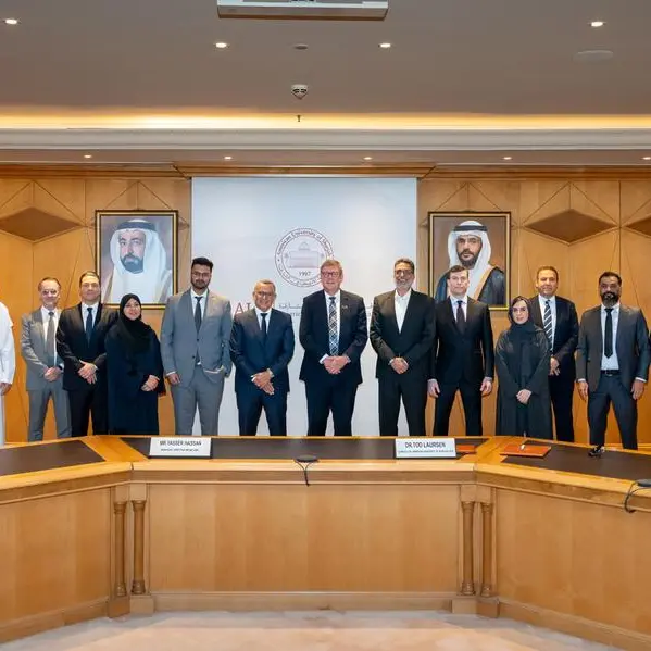 الجامعة الأميركية في الشارقة و\"أمازون ويب سيرفيسيس\" تتعاونان لتعزيز البحث العلمي عبر الحوسبة السحابية