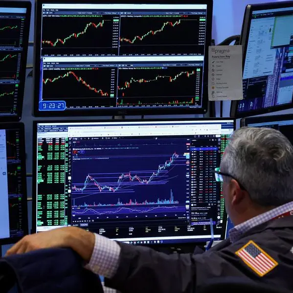 US Stocks: Dow notches record high close, traders bet on end to government shutdown