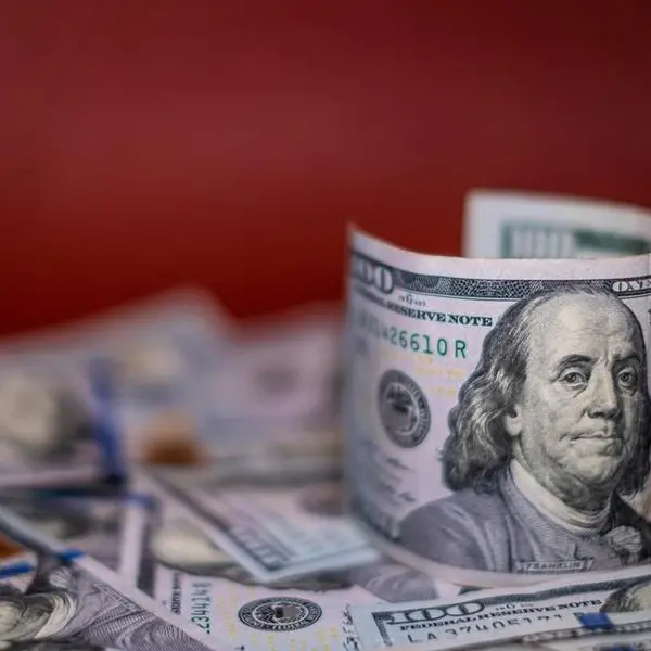 Dollar gains as investors flee risk on escalating Middle East war