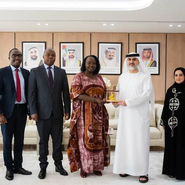 غرفة عجمان وقنصلية كينيا تبحثان التعاون الاقتصادي والتجاري