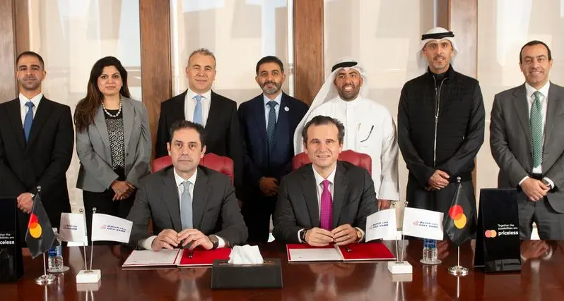 بنك الخليج يجدد اتفاقية التعاون الاستراتيجي مع ماستركارد