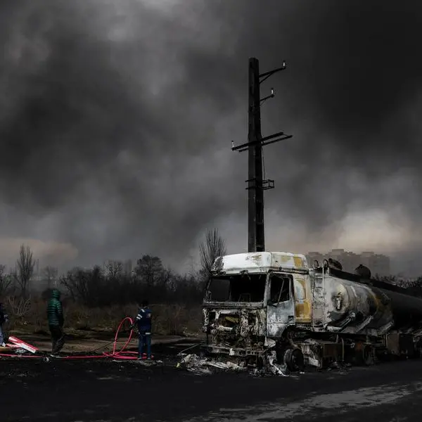 Oil shoots higher, shares skid as Middle East conflict drags on