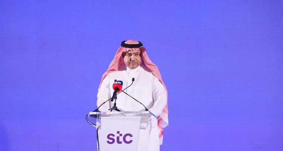 stc تدشن مشروعي الكابل البحري \"2 أفريقيا بيرل\" ومجمع مركز البيانات المحايد