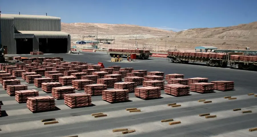 Copper edges up on tighter nearby supply, focus on US-China trade talks