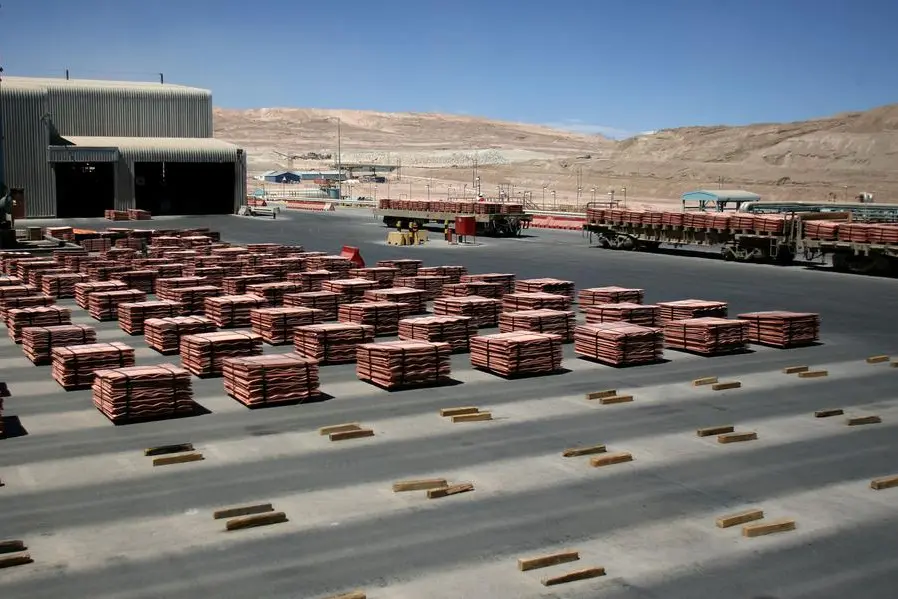 Copper edges up on tighter nearby supply, focus on US-China trade talks