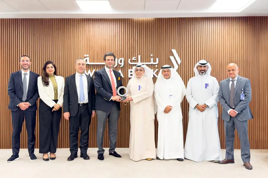 بنك وربة يتوّج بجائزة ماستركارد لأعلى مستويات الاستخدام لكل بطاقة ائتمان “Highest Spend Per Card on Credit Card Award\"