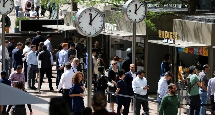 Britons' confidence in economy falls to lowest since at least 1978, Ipsos MORI poll shows