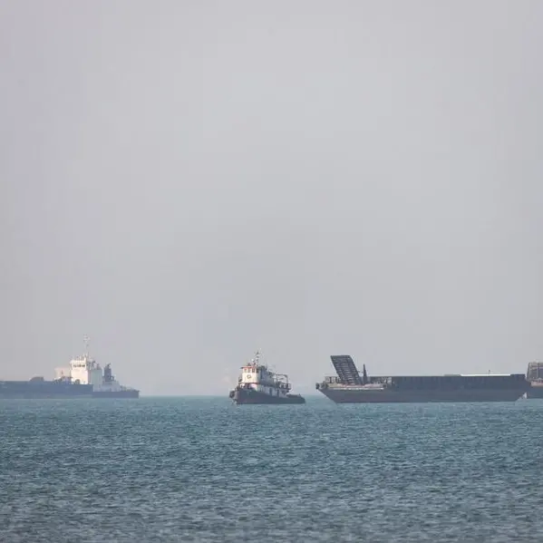 US and Iran launch new attacks as they wrestle for control of Gulf waters