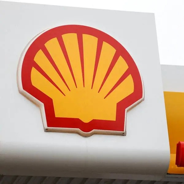 Glencore-Chandra Singapore refinery to earmark 20% of output for Shell, sources say