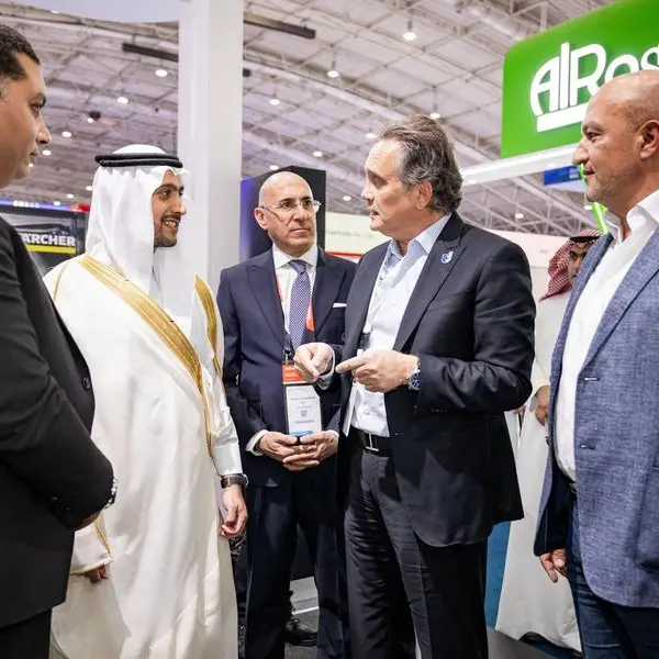 عجلان بن سعد العجلان يفتتح معرض أوتوميكانيكا الرياض 2025