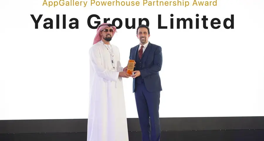 Sheikh Sultan Bin Khalifa Al Nehayan honors Yalla Group with AppGallery Powerhouse Partnership Award