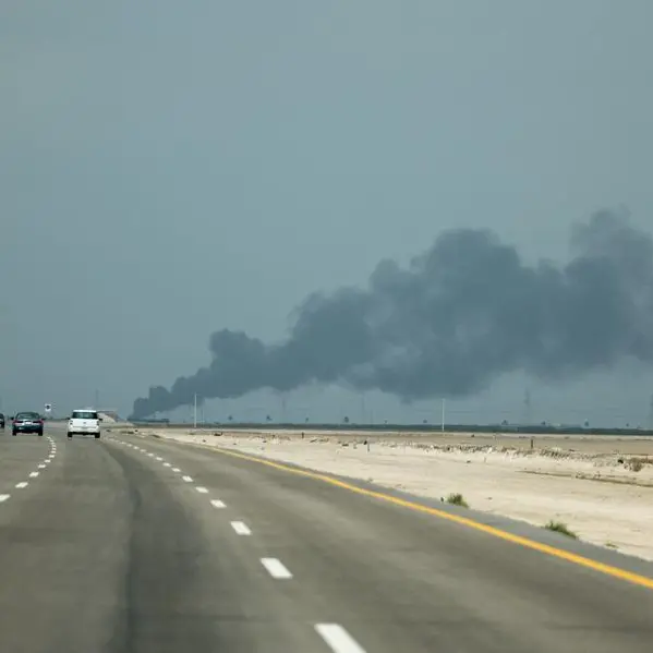 Saudi Arabia, Iraq, UAE, Kuwait implement reductions in daily oil output