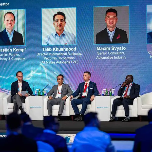 أوتوميكانيكا دبي 2025 يسلط الضوء على التعاون بين الحكومة والقطاع لتعزيز الاستدامة في سوق خدمات المركبات