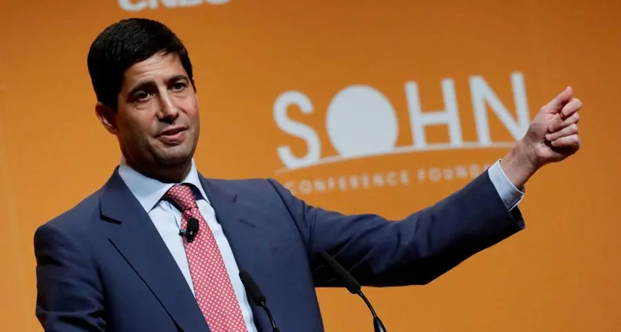 Trump picks former Fed official Warsh to run US central bank