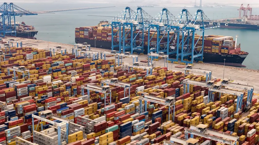 AD Ports Group launches integrated logistics services between Khalifa Port, Umm Qasr Port in Iraq