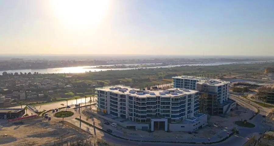 \"عامر جروب\" تبدأ تسليم 198 وحدة سكنية فاخرة بمبنى \"الأيقونك\" ضمن مشروع بورتو المنيا