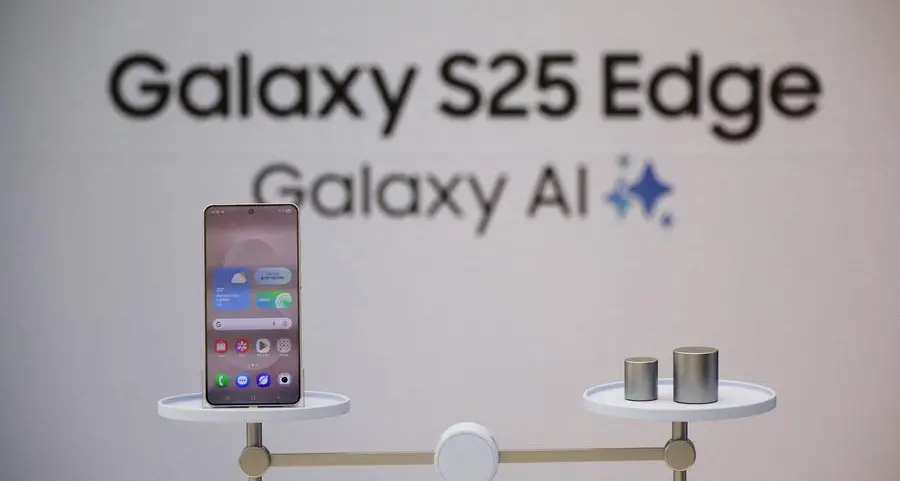 Samsung launches slimmest smartphone as races against rival Apple