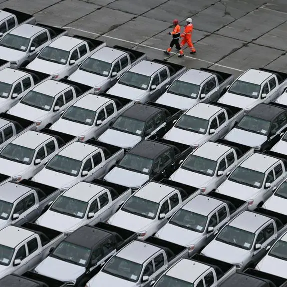 EU commission to reverse effective 2035 combustion engine ban, EPP's Weber says