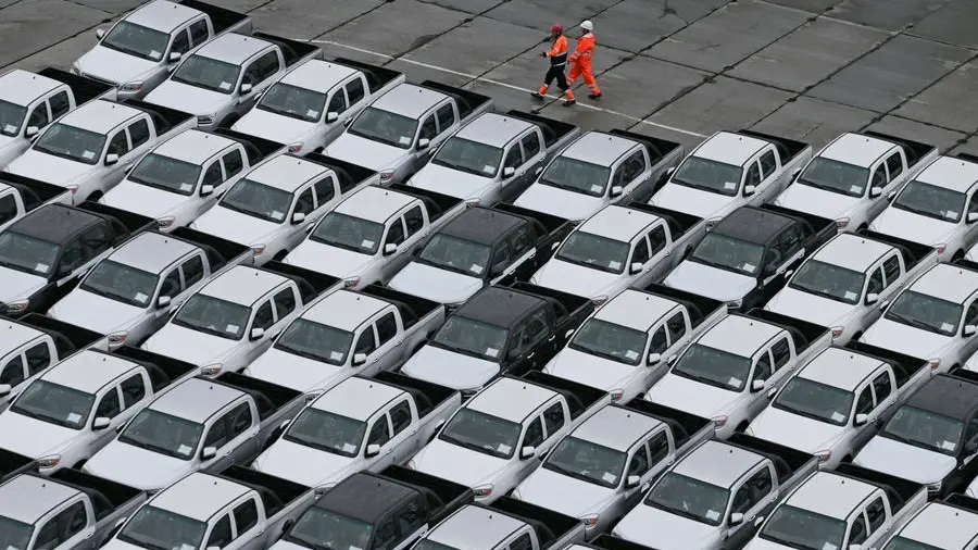 EU commission to reverse effective 2035 combustion engine ban, EPP's Weber says