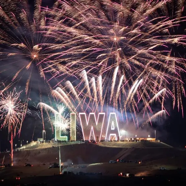 أجواء استقبال مهرجان ليوا الدولي للعام الجديد