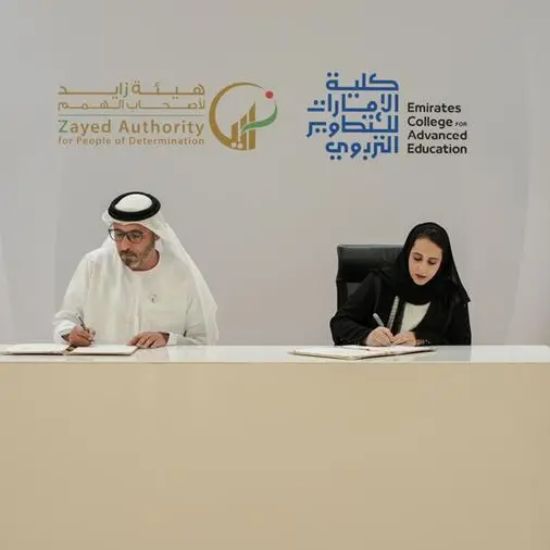 كلية الإمارات للتطوير التربوي وهيئة زايد لأصحاب الهمم تتعاونان لتعزيز الشمولية في التعليم في دولة الإمارات