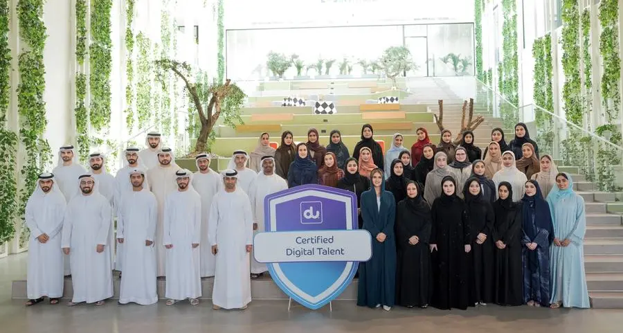 \"دو\" تُخرج مجموعة من المواطنين في الدفعة الثانية من برنامج “Digital Talent”