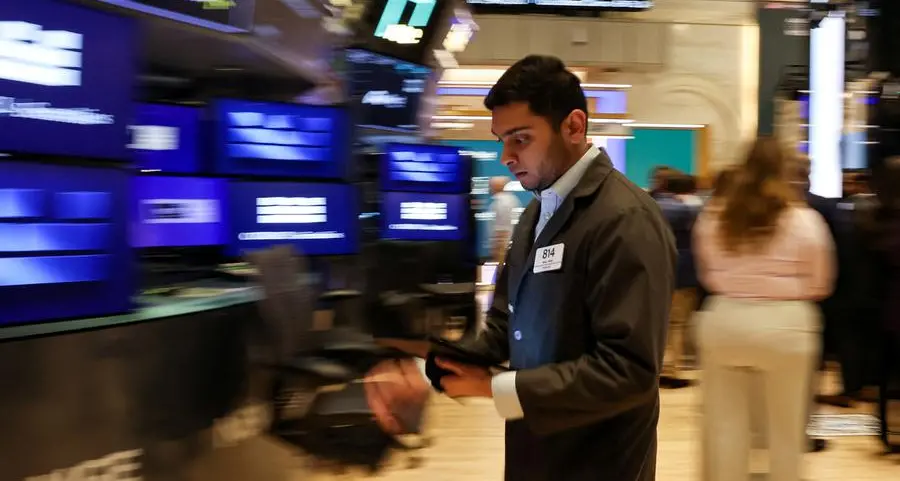 Stocks choppy as Fed leans hawkish, oil climbs on Mideast uncertainty