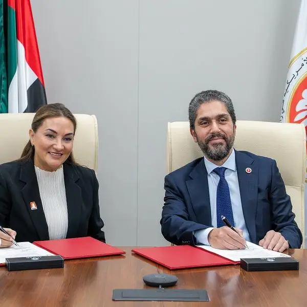 المكتب الإعلامي لحكومة رأس الخيمة يُوسّع شراكته مع الجامعة الأمريكية في رأس الخيمة لإطلاق «برنامج المراسلين الشباب»