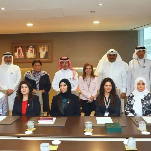 معهد «دانات» يستقبل وفداً من جامعة الخليج العربي