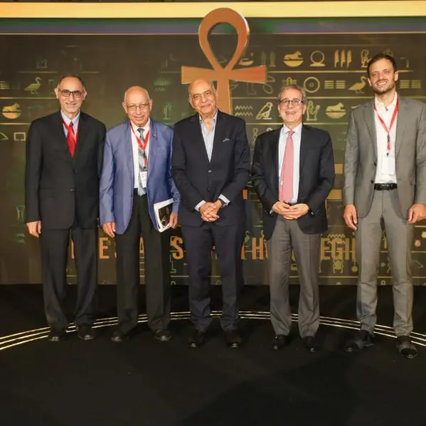 أسترازينيكا مصر أطلقت النسخة الأولى من قمة \"العلاج المناعي للأورام\" لتكون منصة إقليمية للحوار العلمي وتبادل الخبرات في طب الأورام
