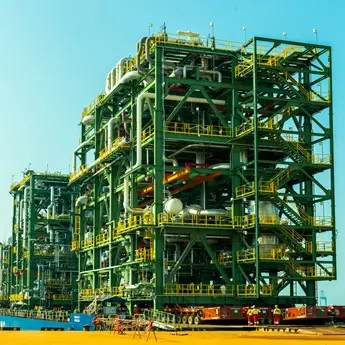 Mammoet delivers record UAE loadout for major gas development