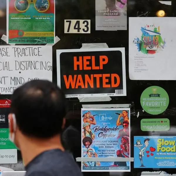 US weekly jobless claims fall more than expected