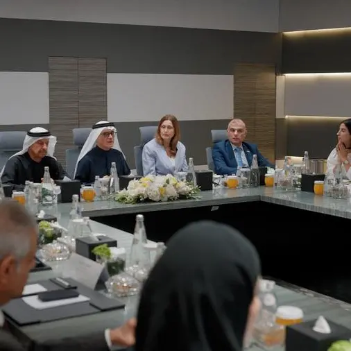 وزارة الصحة ووقاية المجتمع تستقبل وفداً لبنانياً للاطلاع على منظومة الريادة الصحية في الإمارات
