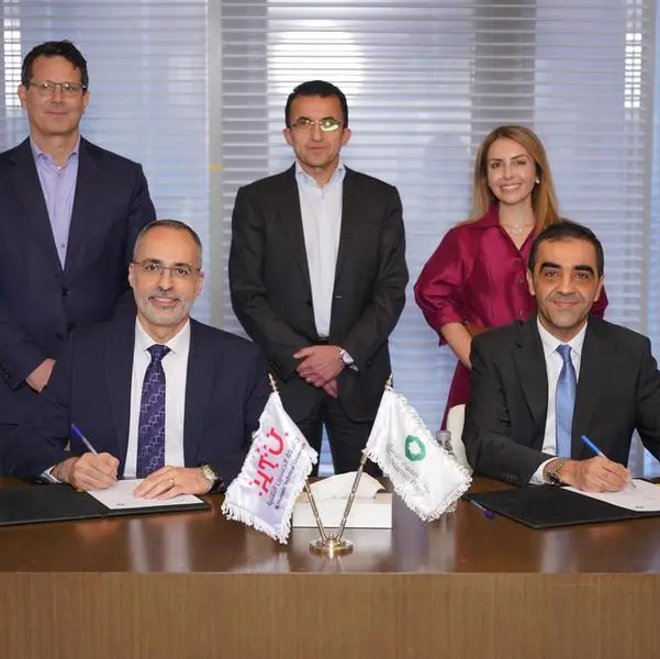 Safwa Islamic Bank and Al Hussein Technical University sign cooperation agreement