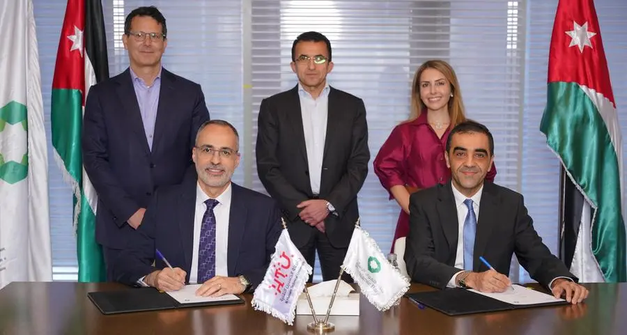 Safwa Islamic Bank and Al Hussein Technical University sign cooperation agreement