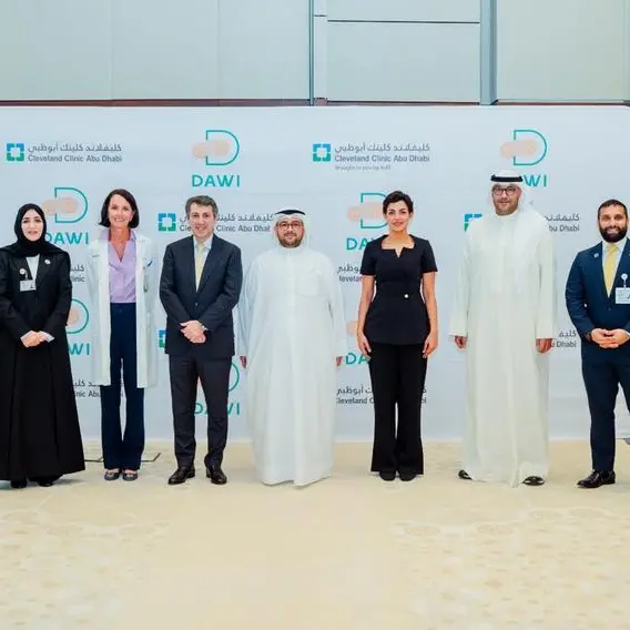 كليفلاند كلينك أبوظبي يبرم شراكة مع منصة \"داوي\" الكويتية لإيصال خدمات الرعاية الصحية المتقدمة