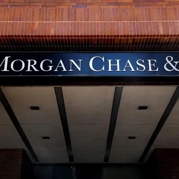 JPMorgan posts record annual profit as dealmakers, traders ride market rebound